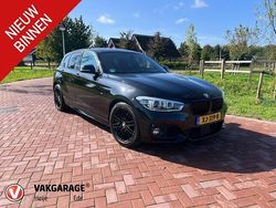 Zwart Gebruikt 2019 BMW 118 Executive Hatchback | € 22.995 (Eerlijke prijs)
