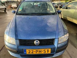Blauw Gebruikt 2004 Fiat Stilo Active Stationwagen | € 1.350