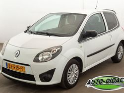 Wit Gebruikt 2011 Renault Twingo Collection Hatchback | € 2.150