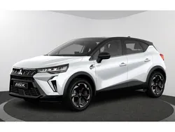 Chrystal white / zwart dak (wit parelmoer) Nieuw 2025 Mitsubishi ASX Instyle SUV | € 41.790 (Iets duurder)