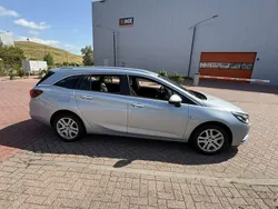 Grijs Gebruikt 2016 Opel Astra Business Stationwagen | € 6.700 (Eerlijke prijs)
