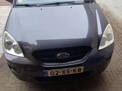 Blauw Gebruikt 2007 Kia Carens MPV | € 2.500 (Eerlijke prijs)
