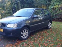 Grijs Gebruikt 2001 VW Polo Hatchback | € 349 (Super prijs)
