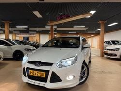 Wit Gebruikt 2013 Ford Focus ST-Line Hatchback | € 4.950 (Iets duurder)