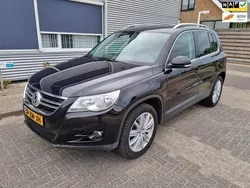 Zwart, metallic lak Gebruikt 2008 VW Tiguan Style SUV | € 8.950 (Duur)