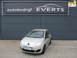 Geel Gebruikt 2009 Renault Twingo Authentique Hatchback | € 1.250 (Goede deal)