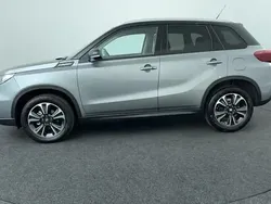 Gebruikt 2024 Suzuki Vitara Style SUV | € 31.950 (Iets duurder)