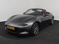 Machine grey (grijs metallic) Gebruikt 2024 Mazda MX5 Kazari Cabriolet | € 42.495