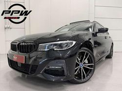 Zwart (metallic) Gebruikt 2022 BMW 330e M Sport Stationwagen | € 28.850 (Super prijs)