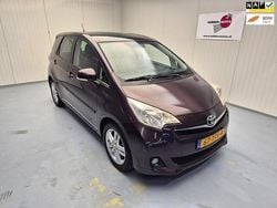Paars Gebruikt 2012 Toyota Verso-S MPV | € 6.940 (Goede deal)