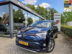 Zwart Gebruikt 2016 Toyota RAV4 Executive SUV | € 20.950 (Eerlijke prijs)