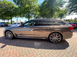 Grijs Gebruikt 2018 BMW 530 Stationwagen | € 37.500 (Duur)