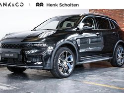 Zwart Gebruikt 2023 Lynk & Co 01 SUV | € 26.750 (Eerlijke prijs)