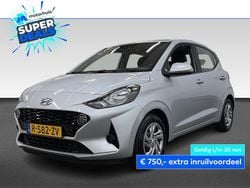 Grijs Gebruikt 2023 Hyundai i10 Comfort Hatchback | € 14.740 (Eerlijke prijs)