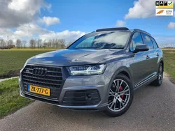 Grijs, metallic lak Gebruikt 2017 Audi Q7 S-line plus SUV | € 32.950 (Duur)