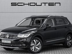Zwart Gebruikt 2022 VW Tiguan Elegance SUV | € 31.900 (Super prijs)