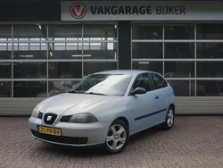 Blauw Gebruikt 2005 Seat Ibiza Reference Hatchback | € 1.495 (Eerlijke prijs)