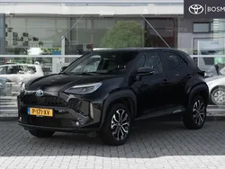 Zwart Gebruikt 2022 Toyota Yaris Cross Edition SUV | € 26.549 (Eerlijke prijs)