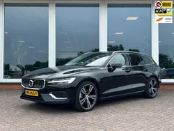 Zwart Gebruikt 2022 Volvo V60 Inscription Stationwagen | € 37.950 (Super prijs)