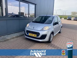 Grijs Gebruikt 2013 Peugeot 107 Access Hatchback | € 3.450 (Eerlijke prijs)