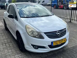 Wit Gebruikt 2009 Opel Corsa Cosmo Hatchback | € 1.500 (Super prijs)