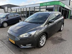 Blauw Gebruikt 2018 Ford Focus Titanium Stationwagen | € 17.595 (Super prijs)