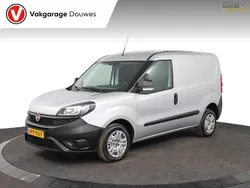Grijs Gebruikt 2022 Fiat Doblò S MPV | € 12.450 (Eerlijke prijs)