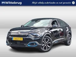 Zwart Gebruikt 2023 Citroën e-C4 Feel SUV | € 19.425 (Goede deal)