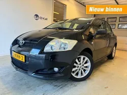 Zwart, metallic lak Gebruikt 2009 Toyota Auris Luna Hatchback | € 3.595