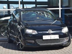 Zwart, metallic lak Gebruikt 2012 VW Polo Comfortline Hatchback | € 2.995 (Goede deal)