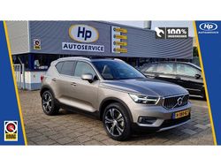 Grijs Gebruikt 2020 Volvo XC40 Inscription SUV | € 31.000 (Eerlijke prijs)