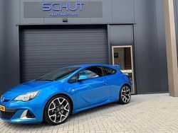 Blauw Gebruikt 2014 Opel Astra GTC OPC Hatchback | € 12.950 (Eerlijke prijs)