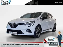 Blanc glacier 369 Gebruikt 2022 Renault Clio V Evolution Hatchback | € 14.930 (Eerlijke prijs)