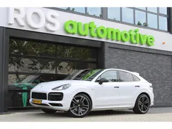 Wit Gebruikt 2022 Porsche Cayenne Platinum Edition SUV | € 83.950 (Duur)