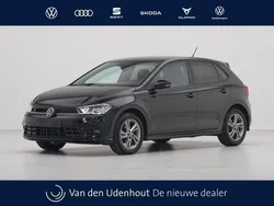 Grijs Gebruikt 2024 VW Polo R-line Hatchback | € 26.440 (Iets duurder)