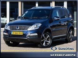 Blauw Gebruikt 2017 Ssangyong (KGM) Rexton Sapphire SUV | € 17.490