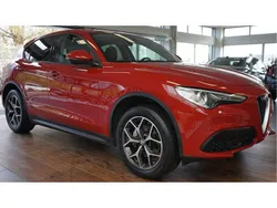 Rood Gebruikt 2019 Alfa Romeo Stelvio Super SUV | € 36.000 (Goede deal)