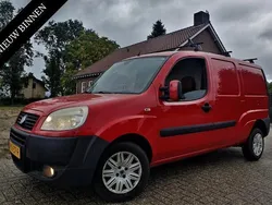 Rood Gebruikt 2009 Fiat Doblò MPV | € 6.395