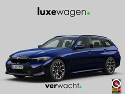 Blauw, metallic lak Gebruikt 2024 BMW 330 M Sport Stationwagen | € 57.900