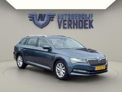 Grijs (metallic) Gebruikt 2020 Skoda Superb Business Line Stationwagen | € 20.900 (Goede deal)
