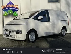 Wit Gebruikt 2024 Hyundai Staria Van | € 26.057 (Eerlijke prijs)