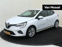 Wit Gebruikt 2019 Renault Clio IV Zen Hatchback | € 13.435 (Eerlijke prijs)