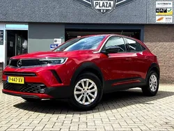 Rood, metallic lak Gebruikt 2022 Opel Mokka Edition SUV | € 20.940 (Super prijs)