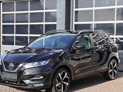 Zwart, metallic lak Gebruikt 2018 Nissan Qashqai Tekna SUV | € 17.950 (Eerlijke prijs)
