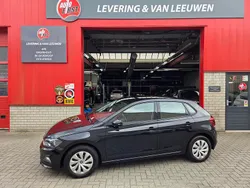 Zwart Gebruikt 2021 VW Polo Comfortline Hatchback | € 16.750 (Goede deal)
