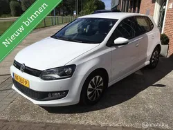 Wit Gebruikt 2017 VW Polo Comfortline Hatchback | € 8.400 (Goede deal)