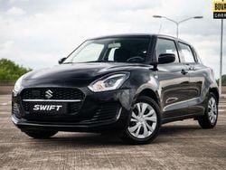 Zwart Gebruikt 2021 Suzuki Swift Comfort Hatchback | € 14.745 (Eerlijke prijs)