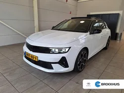 Wit Gebruikt 2025 Opel Astra Ultimate Hatchback | € 36.900 (Eerlijke prijs)