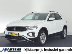 Wit Gebruikt 2025 VW T-Roc Edition SUV | € 33.749 (Goede deal)