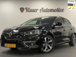 Zwart Gebruikt 2016 Renault Mégane III Bose Edition Hatchback | € 10.250 (Iets duurder)